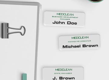 Benefits of name badges in the workplace